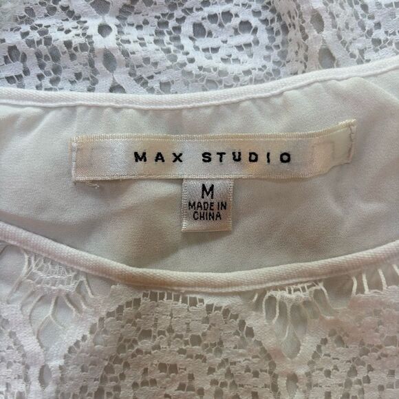 Max Studio White Lace Sleeveless Top woman’s size M - Picture 7 of 7